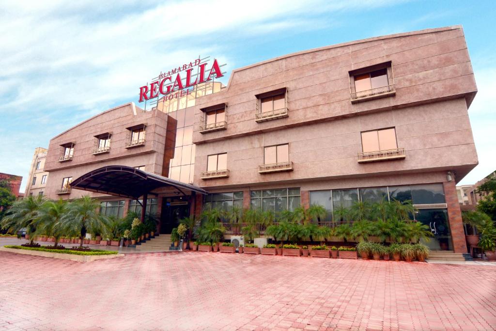 TOP 100 HOTELS IN PAKISTAN 2024 RANKING BY FLYPAKISTAN